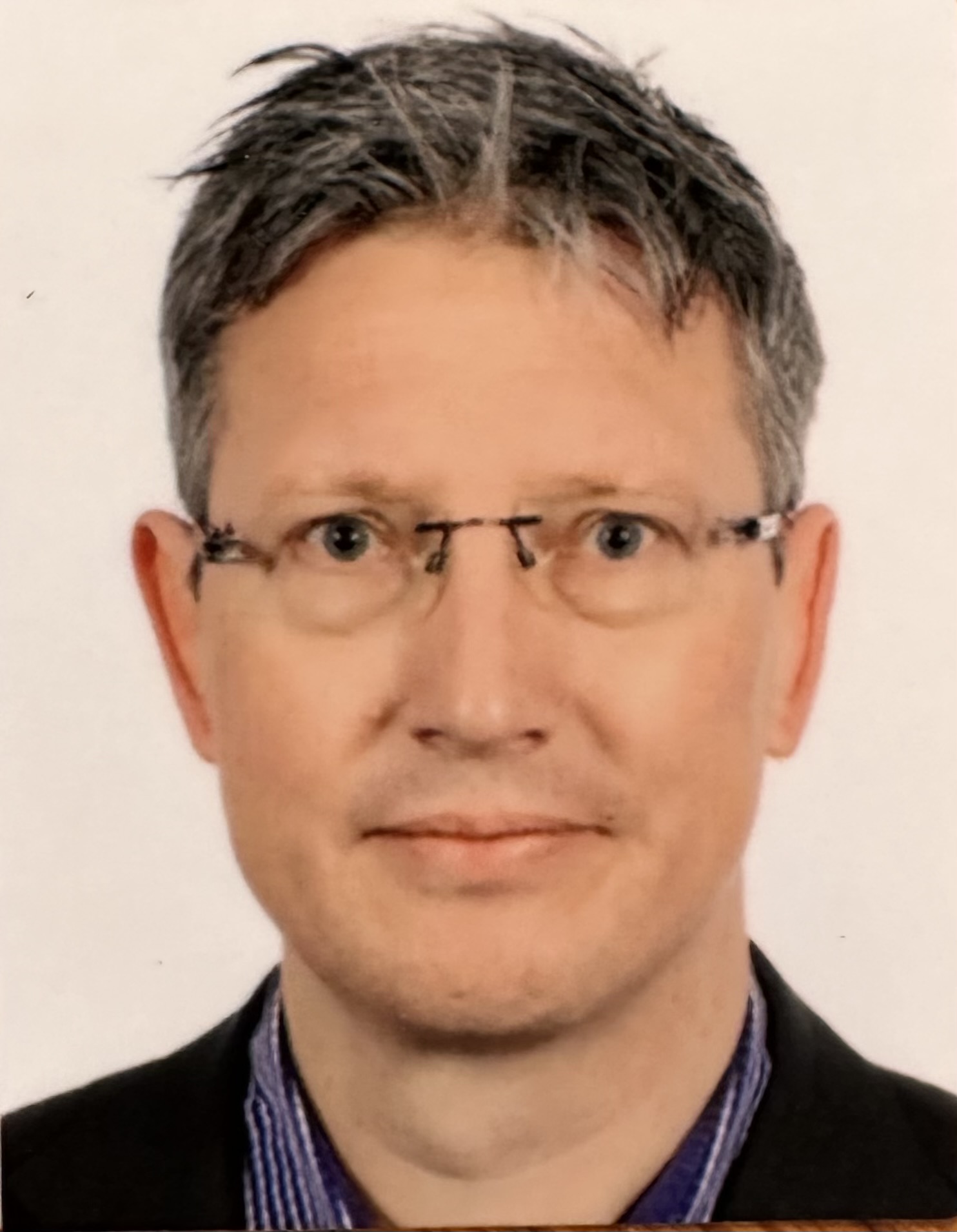 Profilbild von Dominik Karstens